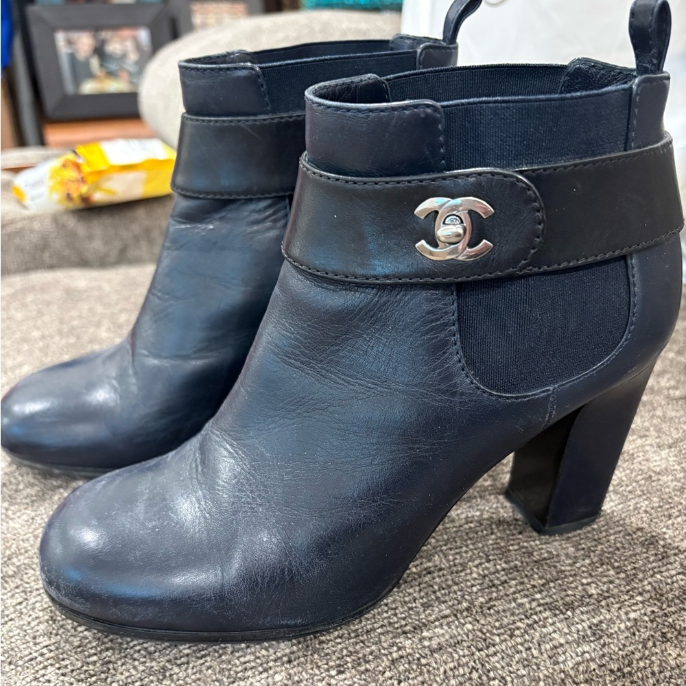 CHANEL Navy and Black Leather Ankle Booties